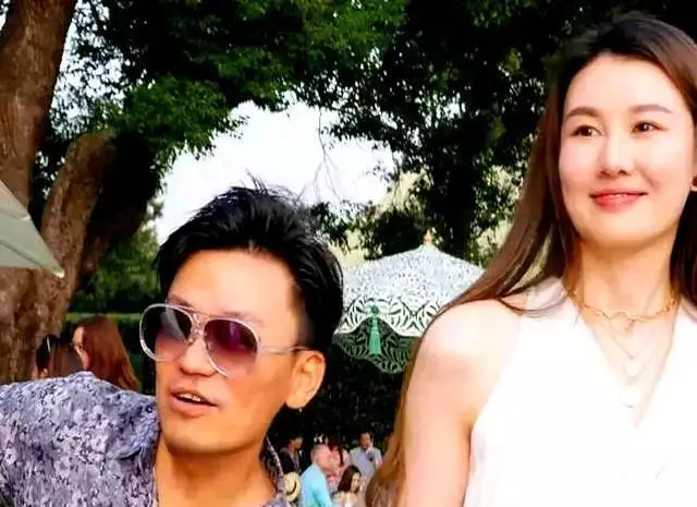 马蓉王宝强离婚后生活现状_宋喆离婚后起诉职务侵占判刑六年_马蓉和宋喆现在在那里