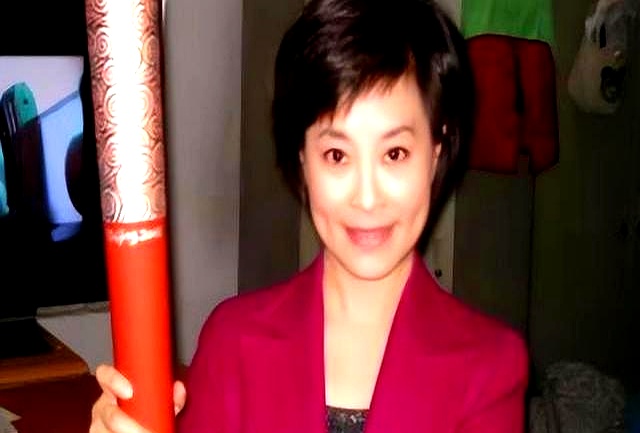 甘肃卫视女主播_央视铁饭碗放弃回乡_甘肃女主持人