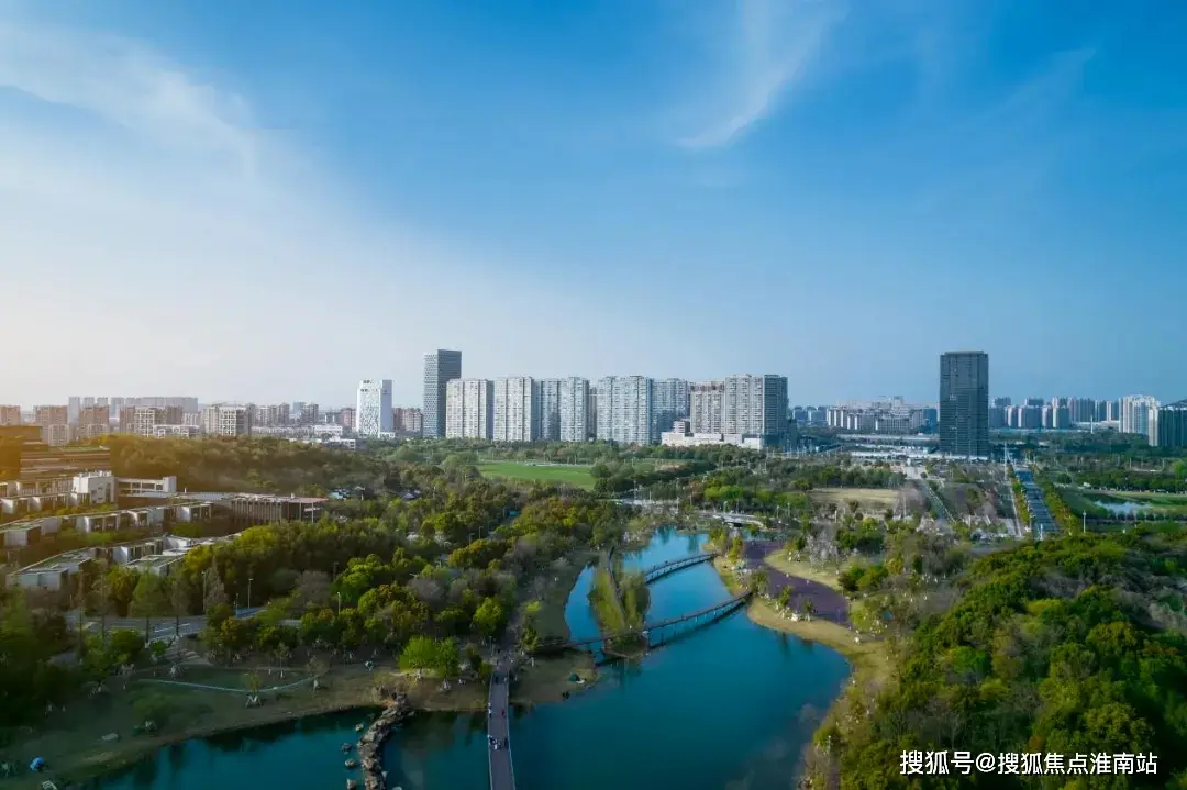 仁恒澜庭叙苏地2021-WG-35号地块_仁恒开发商_仁恒澜庭叙售楼处电话400-8567-004