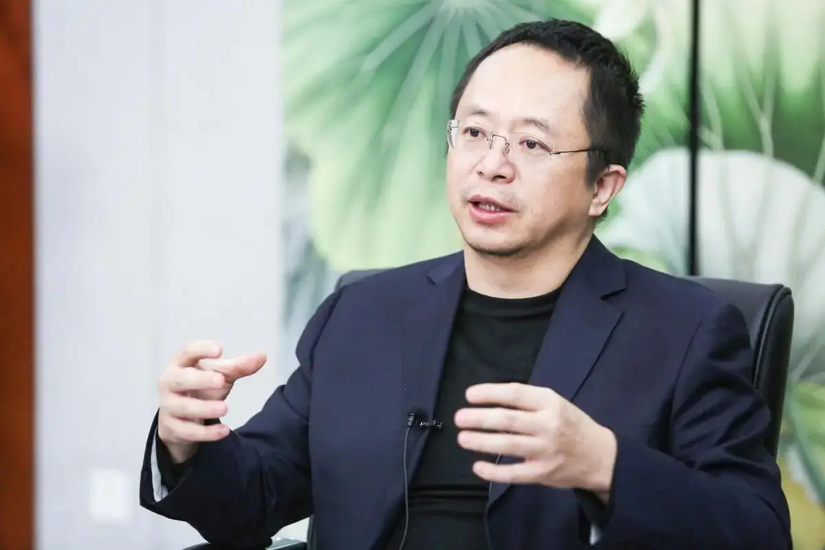 周鸿祎身高是多少_周鸿祎创业经历_周鸿祎商业成就