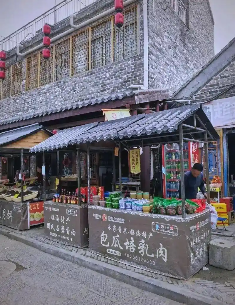 安徽免费古镇推荐_安徽古镇哪个最值得去_安徽古镇旅游攻略