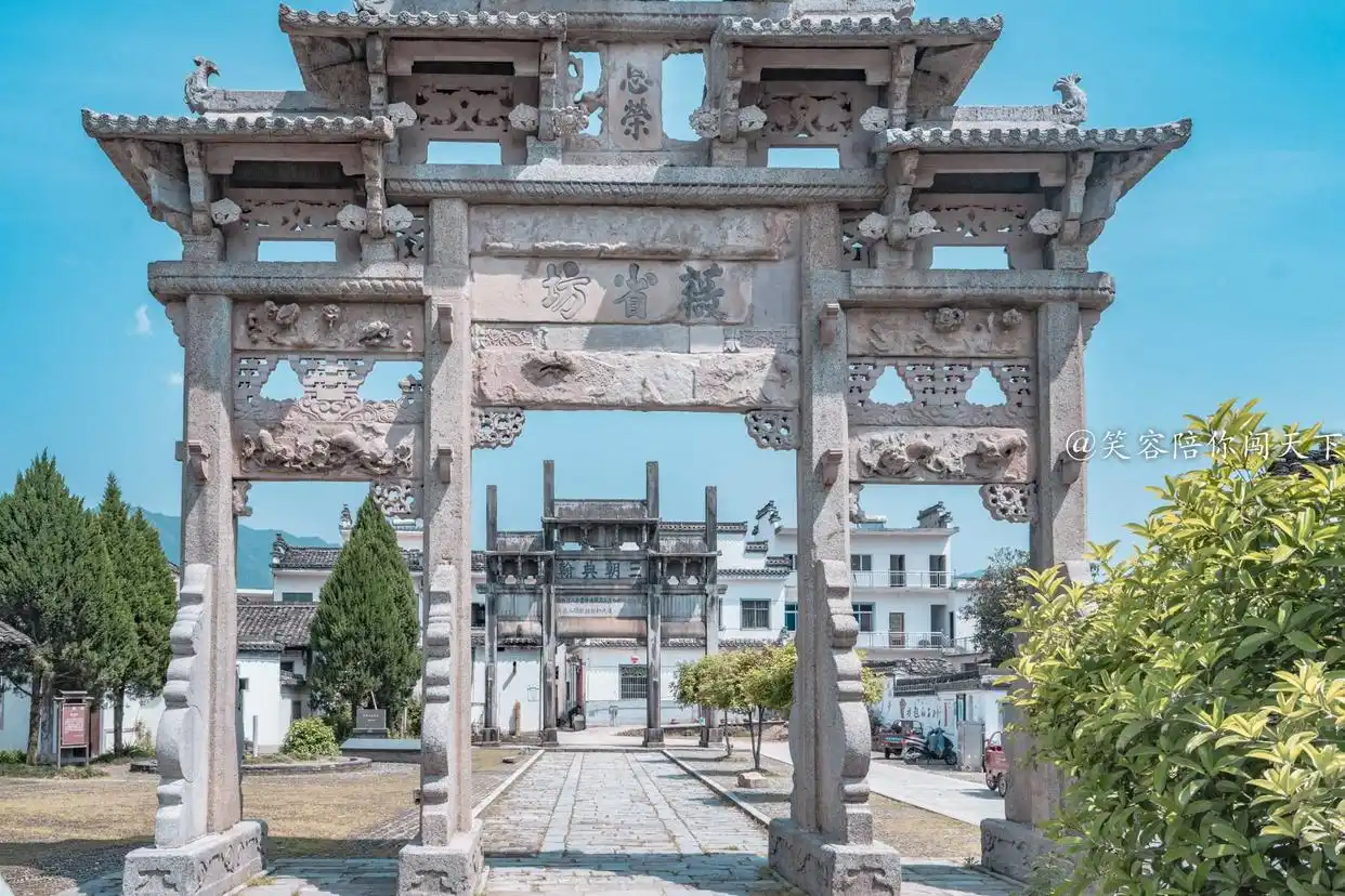 安徽古村落旅游攻略_宏村南屏村西递大通查济徽州古城阳产土楼许村鸠兹古镇龙潭古寨蔡畈古村落龙潭肖村梨桥水镇砀山_安徽古镇哪个最值得去