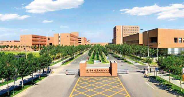 天津中专学校有哪些专业_天津市二本大学推荐_天津中等生大学选择指南