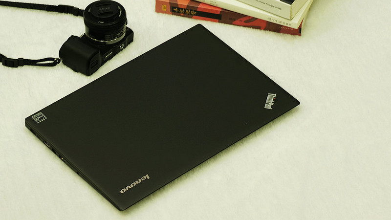 ThinkPad X1 Carbon review_thinkpad指示灯_Carbon fiber material laptop