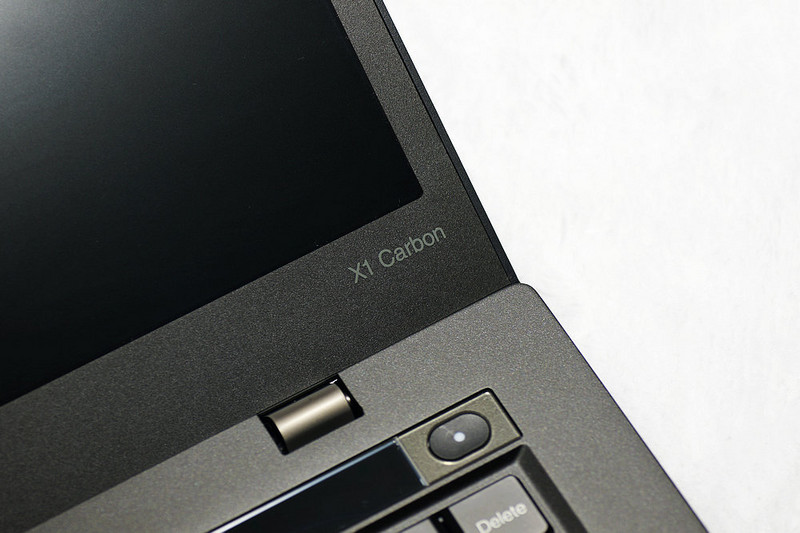 ThinkPad X1 Carbon review_Carbon fiber material laptop_thinkpad指示灯